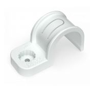 Крепеж-скоба пластиковая односторонняя для прямого монтажа белая в п/э д20 (50шт/600шт уп/кор) Промрукав